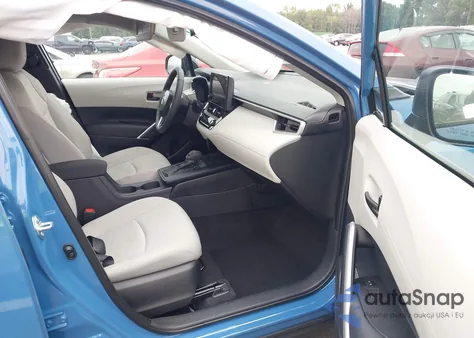 2026 Toyota Corolla Cross Le from USA, damaged, VIN 7MUCAAAG0TV151987